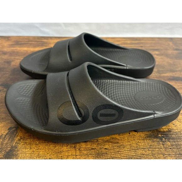OOFOS Shoes - OOFOS OOahh Recovery Slides Matte Black Slip On Sandals Women's 9 Men's 7 EU 40